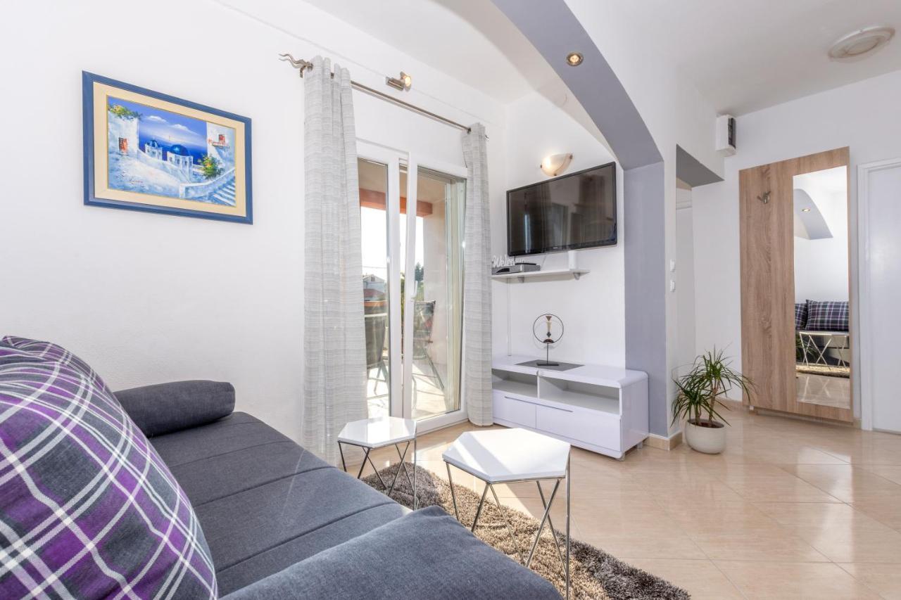 Villa Spark With Heated Pool In Rogoznica Zečevo Dış mekan fotoğraf