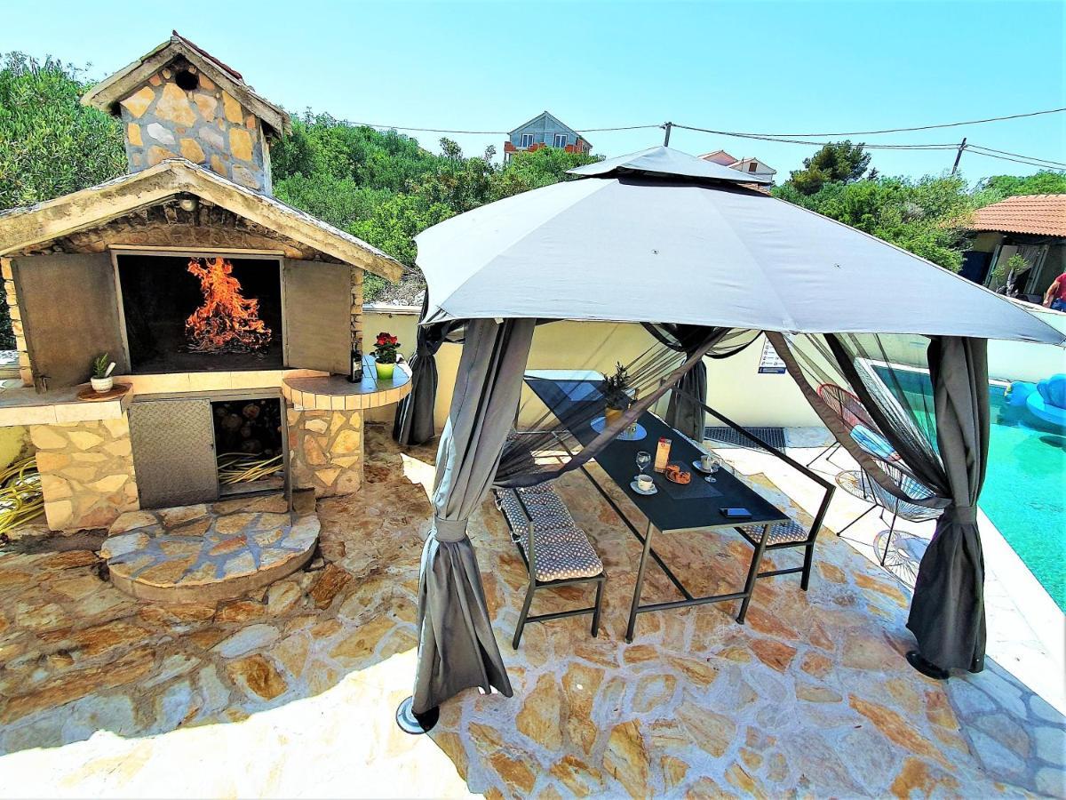 Villa Spark With Heated Pool In Rogoznica Zečevo Dış mekan fotoğraf